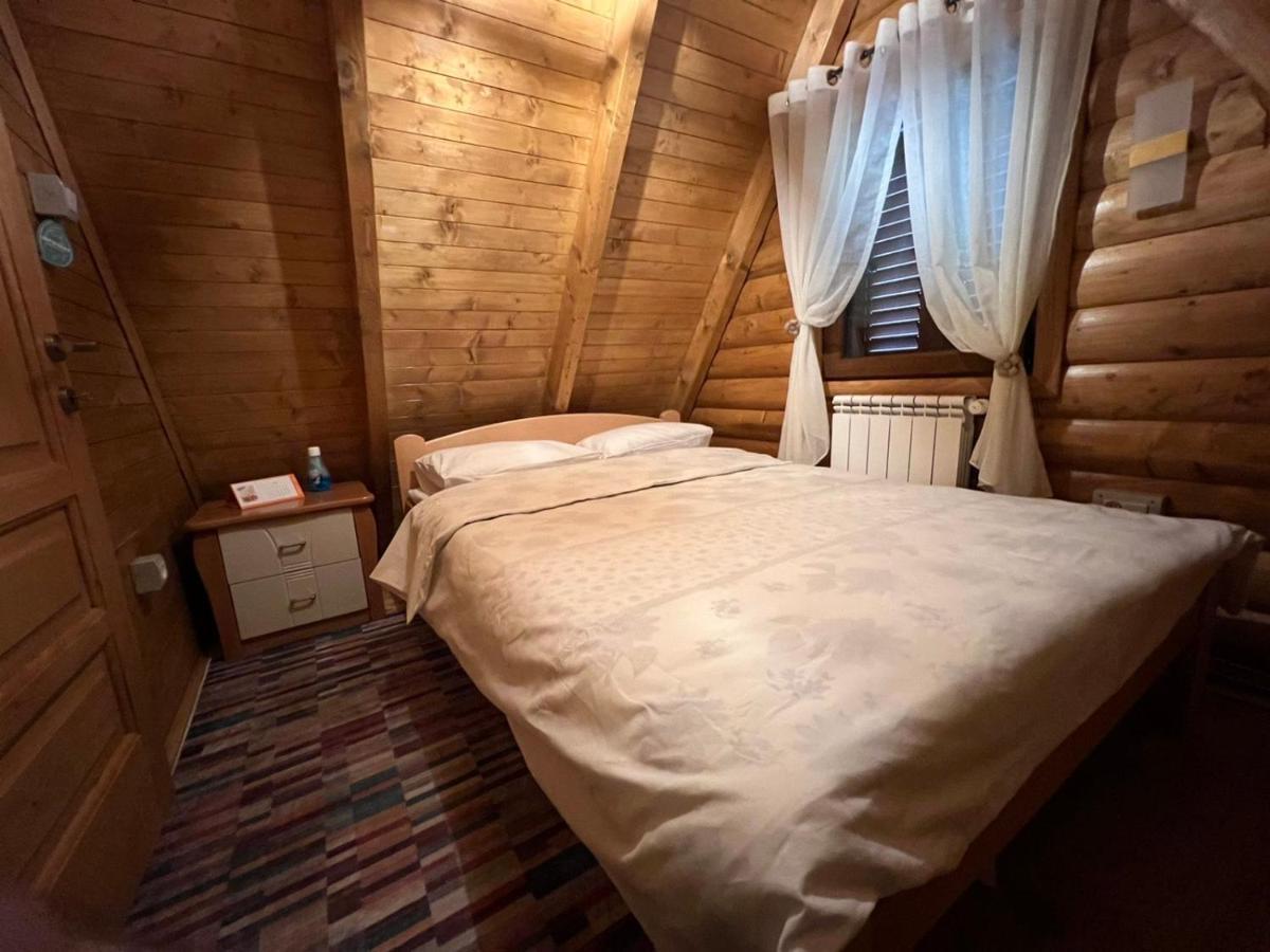 Vikendice Mali Raj Villa Zabljak  Ngoại thất bức ảnh